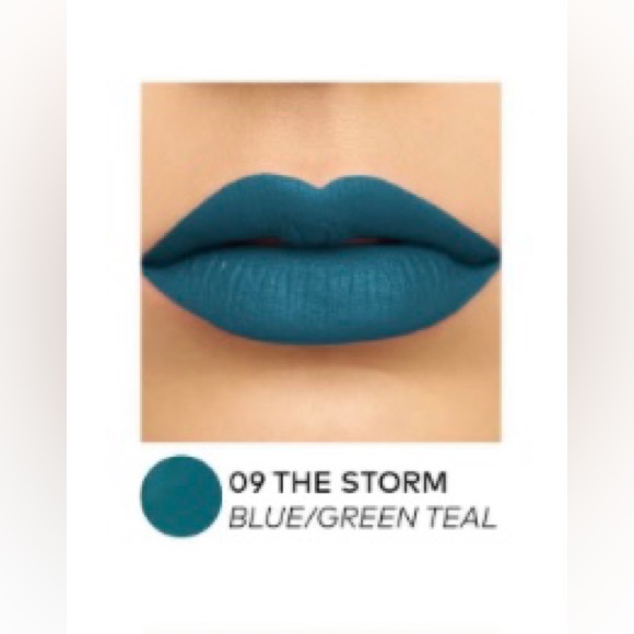 THe Estée edit mattified lipstick 💄 - Picture 1 of 4